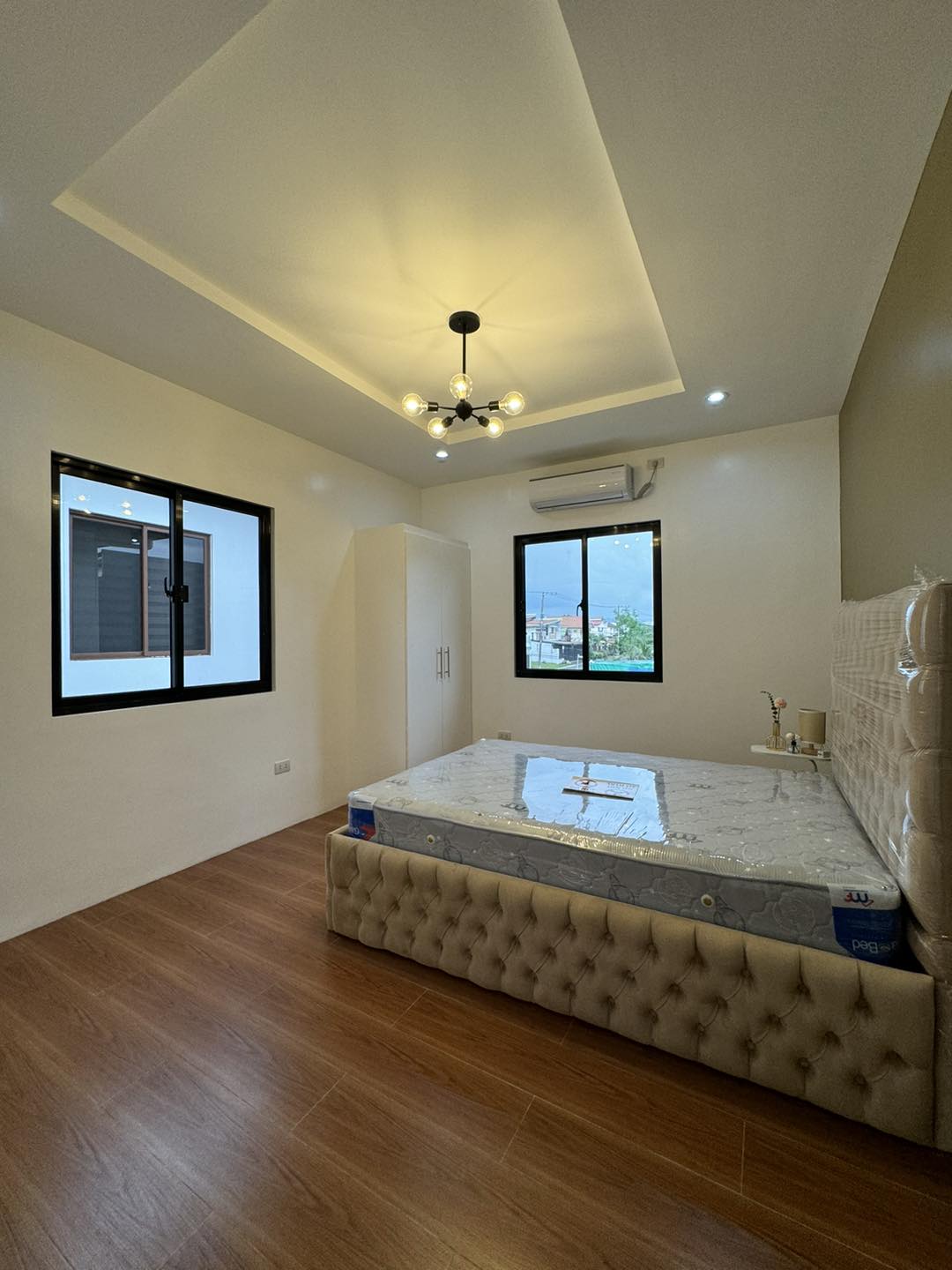 Newly-built Fully-Furnished House and Lot For Sale Near Clark - Image 5