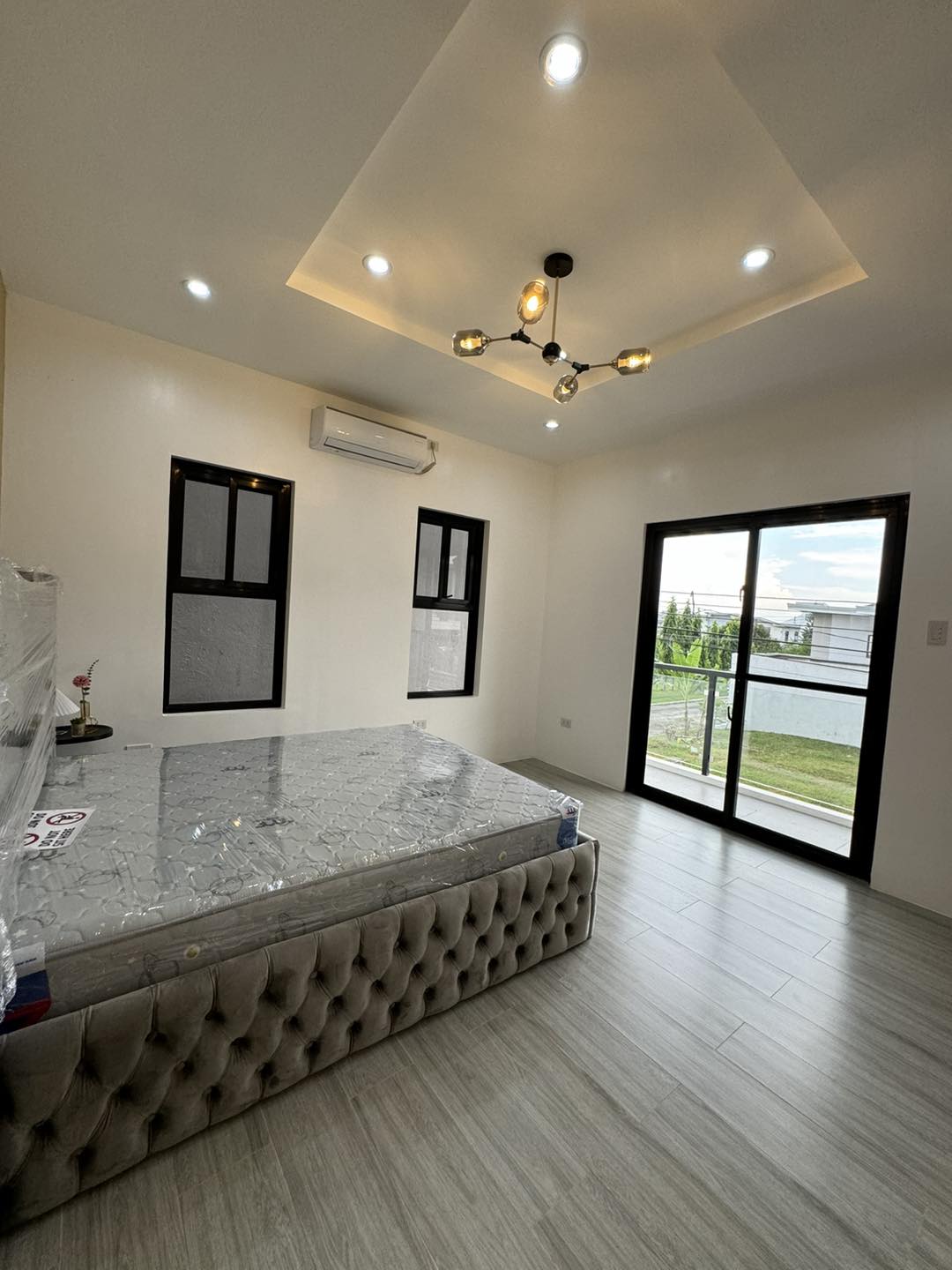 Newly-built Fully-Furnished House and Lot For Sale Near Clark - Image 6